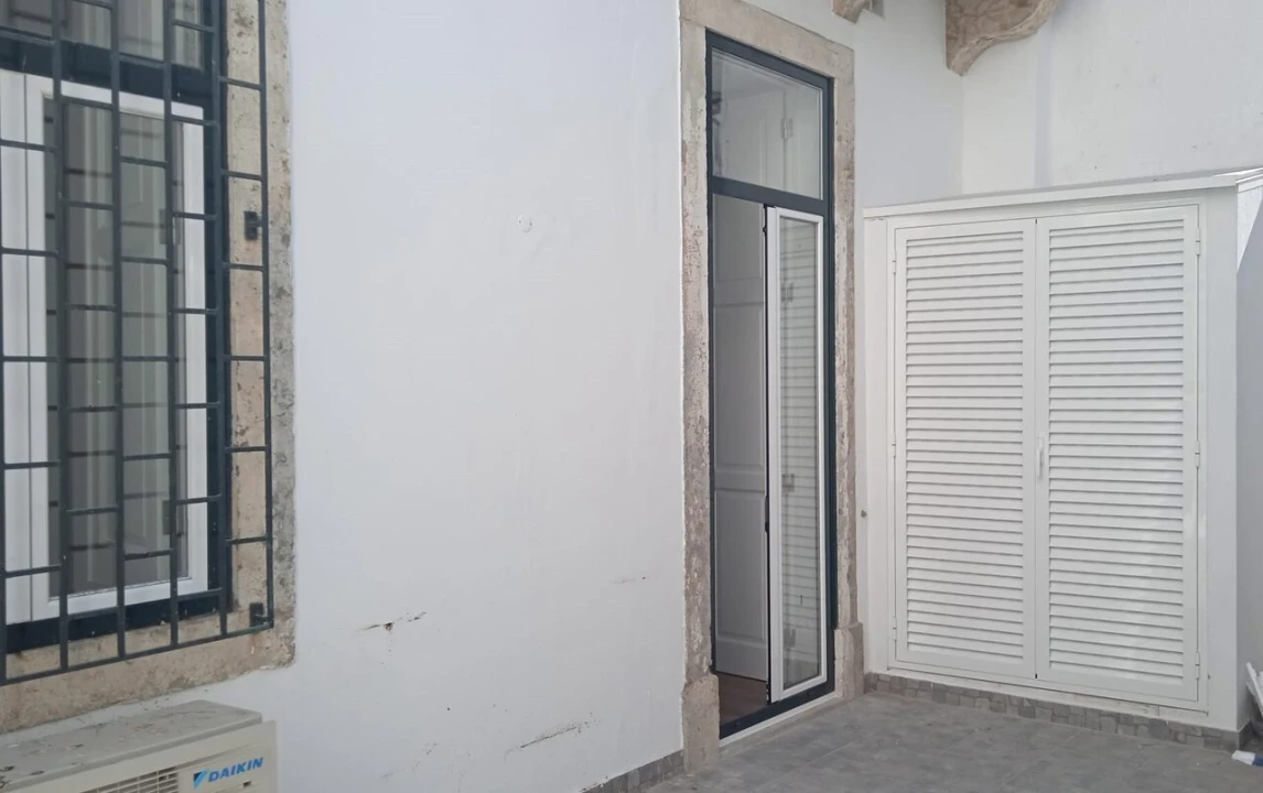 Apartamento T2 para Venda em São Vicente Foto 10