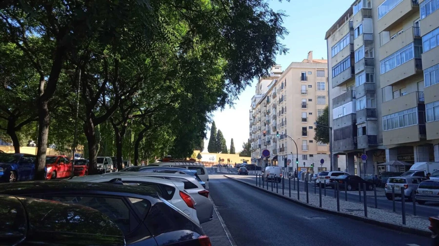 Apartamento T3 para Venda em Benfica Foto 17