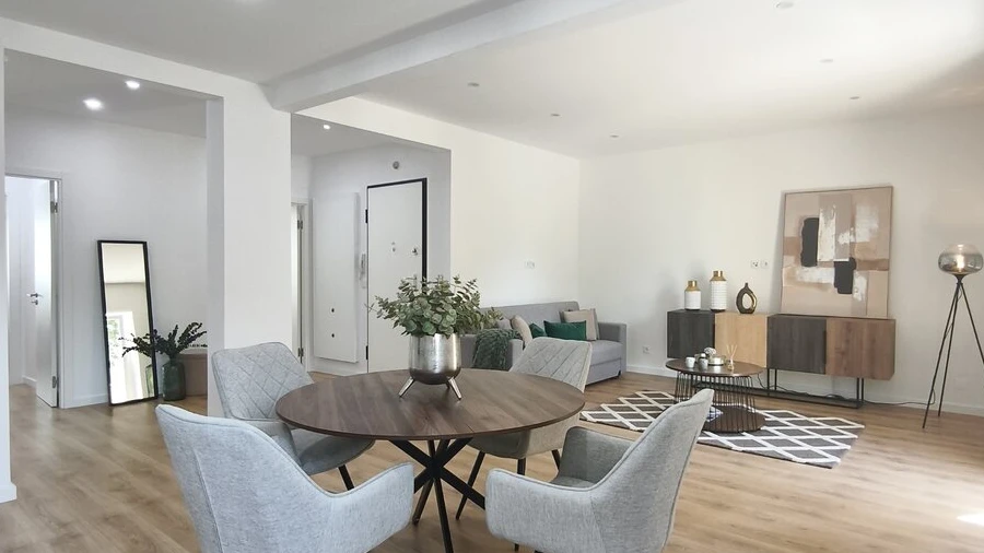 Apartamento T3 para Venda em Benfica