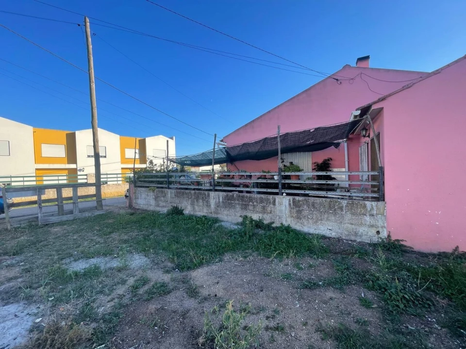 Terreno para Venda em Brogueira, Parceiros de Igreja e Alcorochel Foto 3