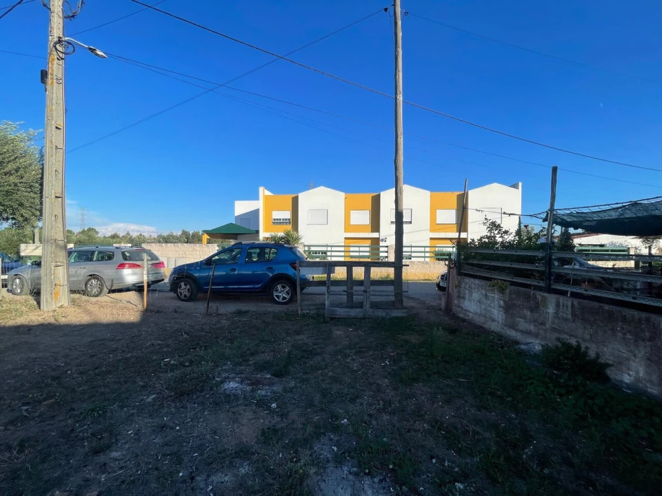 Terreno para Venda em Brogueira, Parceiros de Igreja e Alcorochel Foto 4
