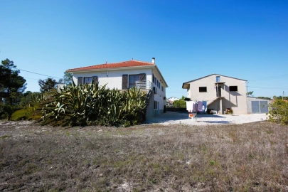 Moradia T5 para Venda em Pataias e Martingança
