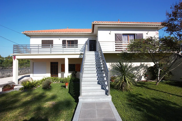 Moradia T5 para Venda em Pataias e Martingança Foto 2