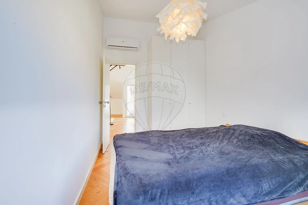 Apartamento T2 para Venda em Estrela Foto 6