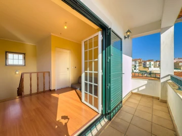 Moradia T3 para Venda em Encarnação