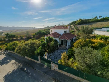 Moradia T3 para Venda em Ericeira