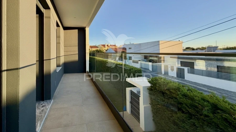 Moradia T5 para Venda em Alhos Vedros Foto 31