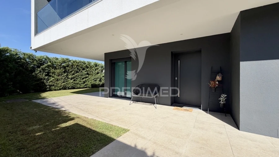 Moradia T5 para Venda em Alhos Vedros Foto 40