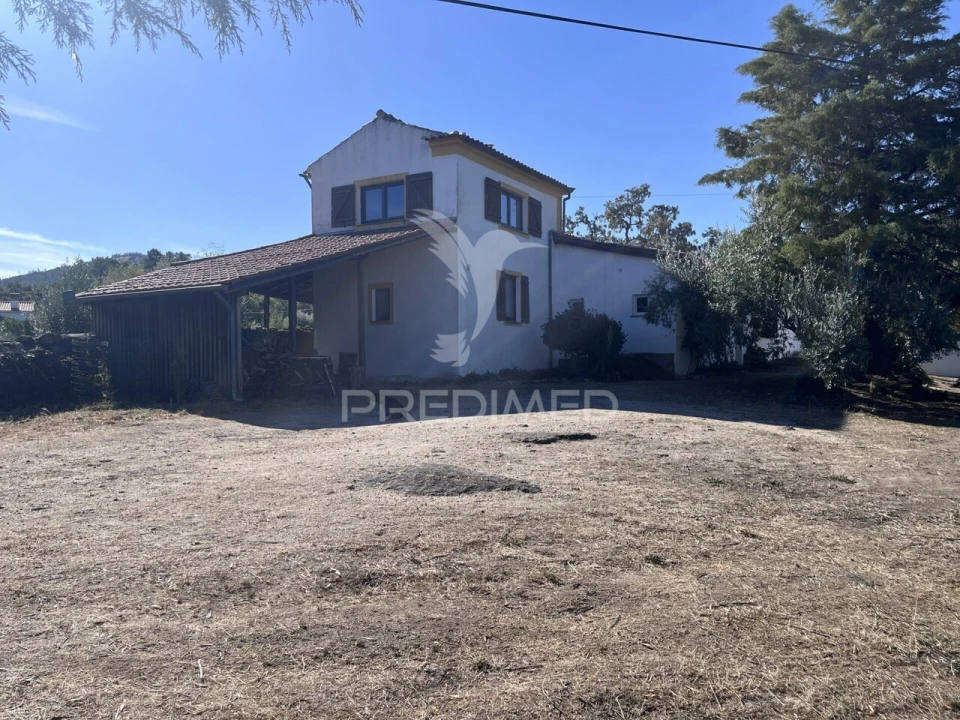 Quinta T4 para Venda em Santa Maria da Devesa Foto 4