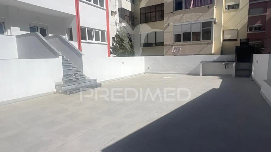 Apartamento T3 para Venda em Alto do Seixalinho, Santo André e Verderena