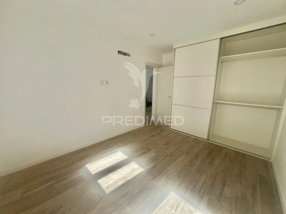 Apartamento T1 para Venda em Alto do Seixalinho, Santo André e Verderena Foto 8