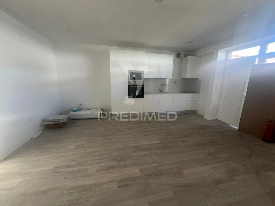 Apartamento T1 para Venda em Alto do Seixalinho, Santo André e Verderena Foto 7