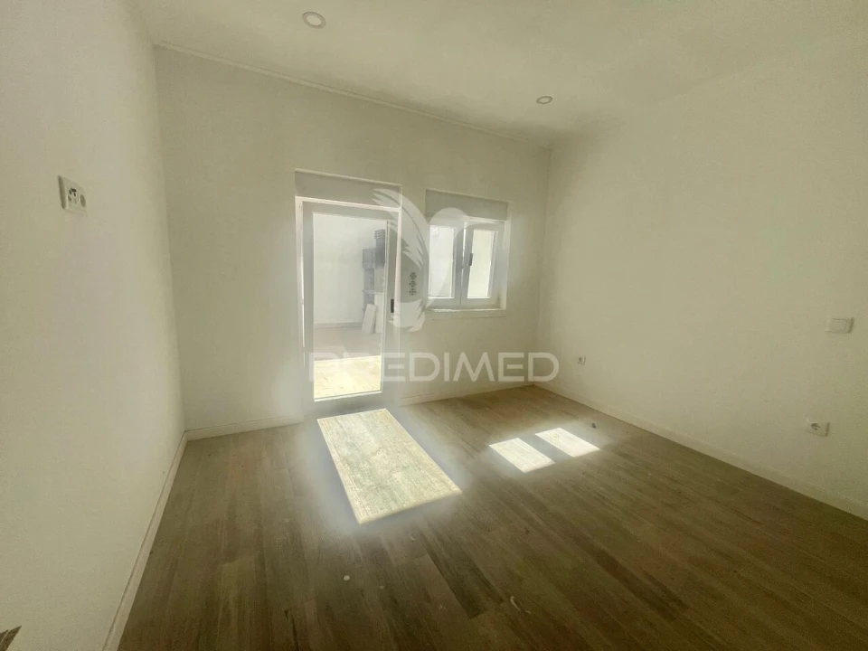Apartamento T1 para Venda em Alto do Seixalinho, Santo André e Verderena Foto 10