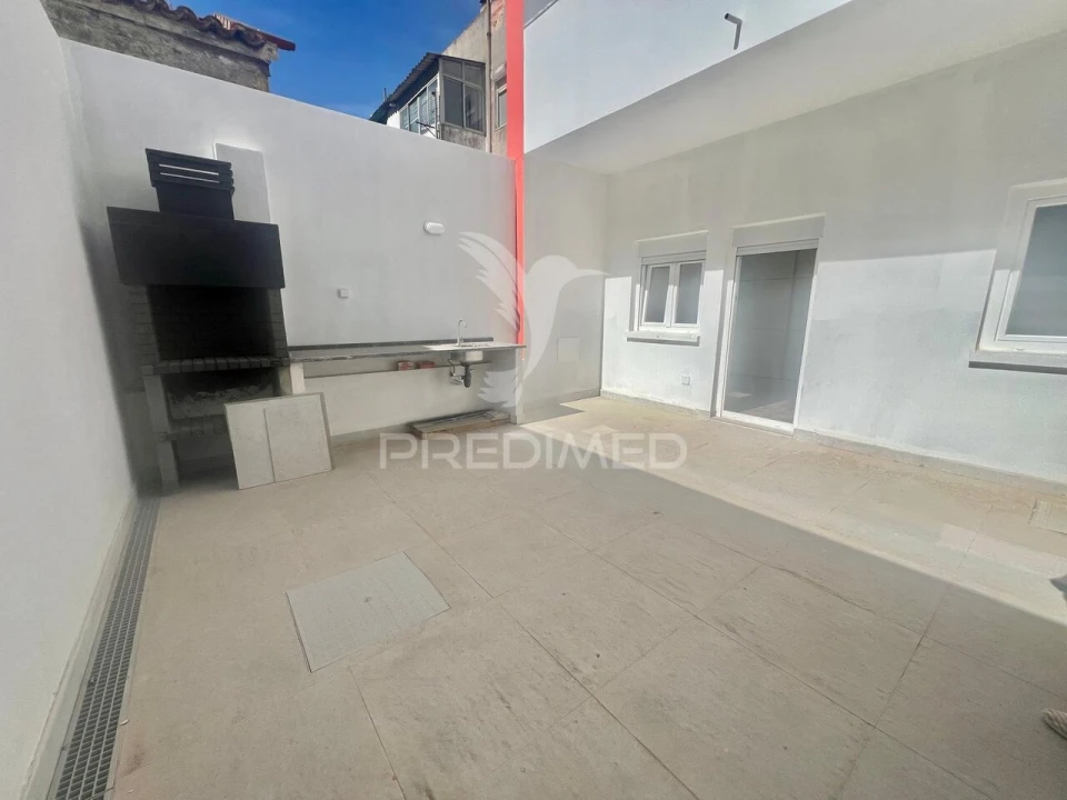 Apartamento T1 para Venda em Alto do Seixalinho, Santo André e Verderena Foto 3