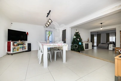 Moradia T3 para Venda em Aboim da Nóbrega e Gondomar