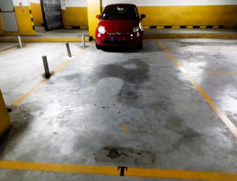 Garagem para Venda em Cedofeita, Santo Ildefonso, Sé, Miragaia, São Nicolau e Vitória Foto 5
