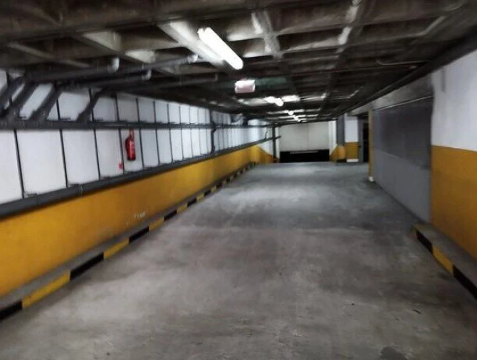 Garagem para Venda em Cedofeita, Santo Ildefonso, Sé, Miragaia, São Nicolau e Vitória Foto 4