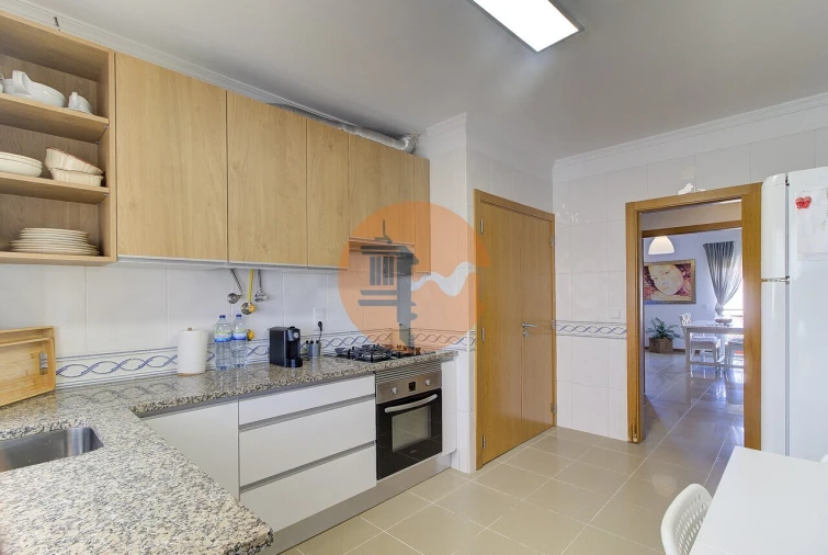 Apartamento T2 para Venda em Vila Real de Santo Antonio Foto 2
