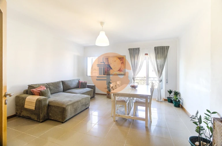 Apartamento T2 para Venda em Vila Real de Santo Antonio Foto 5