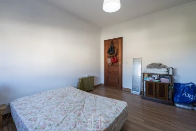 Moradia T4 para Venda em Salreu