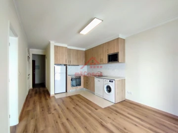Apartamento T1 para Arrendamento em Lourinhã e Atalaia