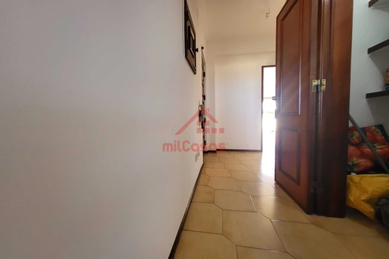 Apartamento T3 para Arrendamento em Santa Maria, São Pedro e Matacães Foto 10