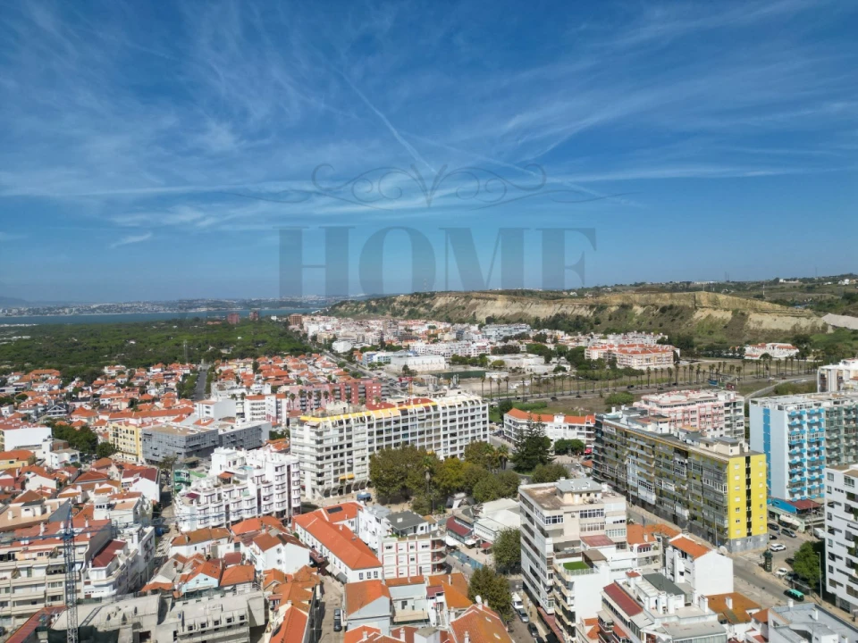 Moradia T3 para Venda em Costa da Caparica Foto 1