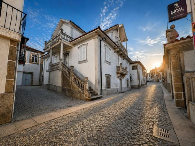 Moradia T5 para Venda em Celeiros Foto 2