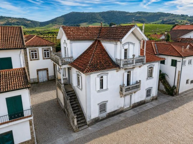 Moradia T5 para Venda em Celeiros Foto 8