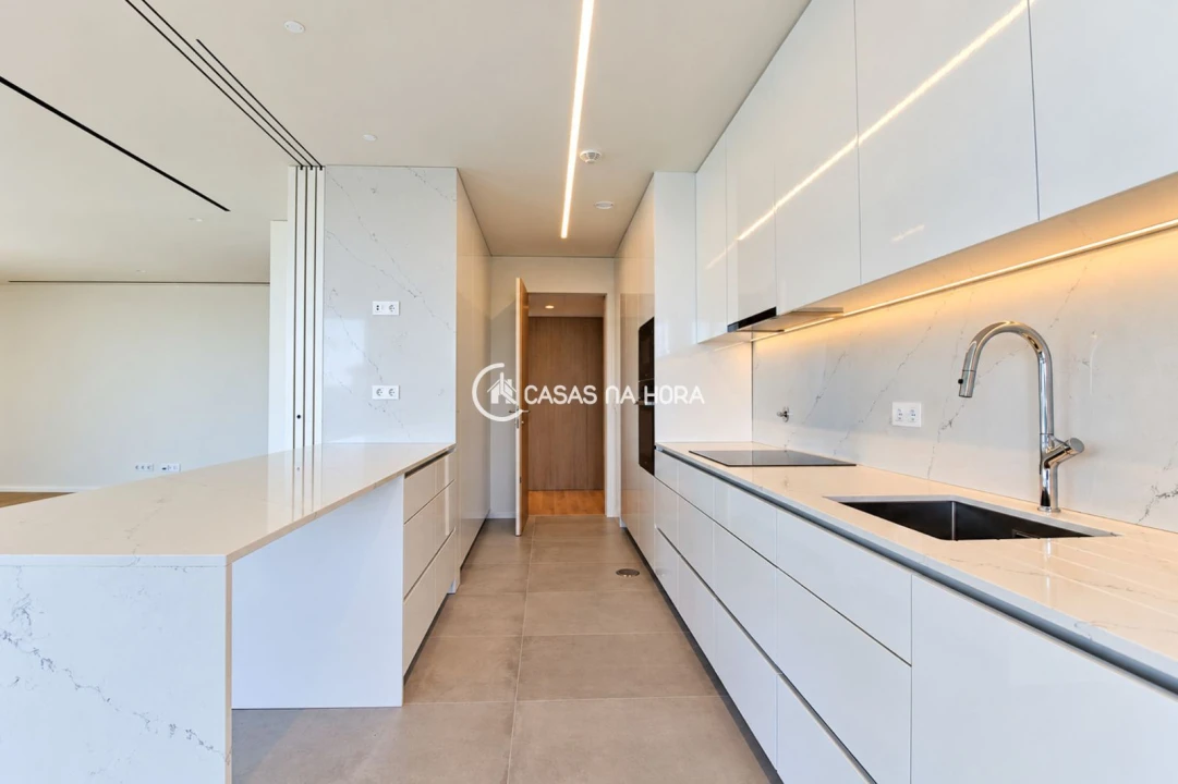 Apartamento T4 para Venda em Canidelo Foto 10
