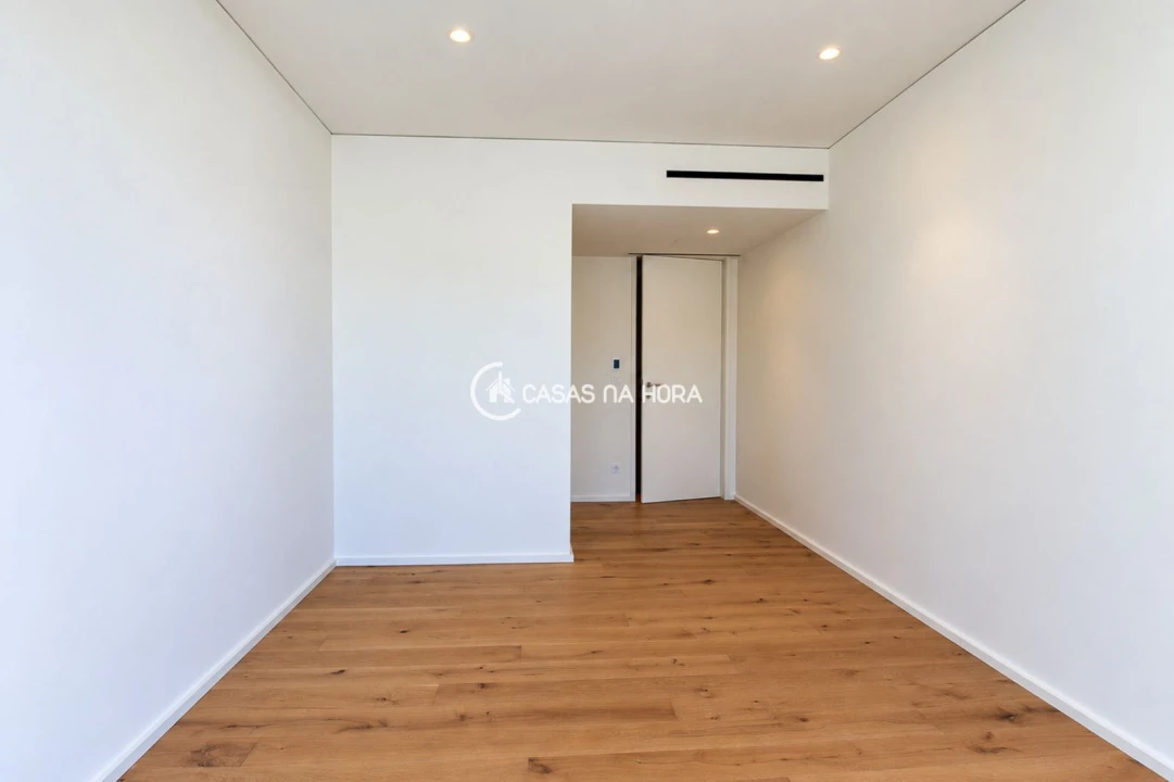 Apartamento T4 para Venda em Canidelo Foto 16