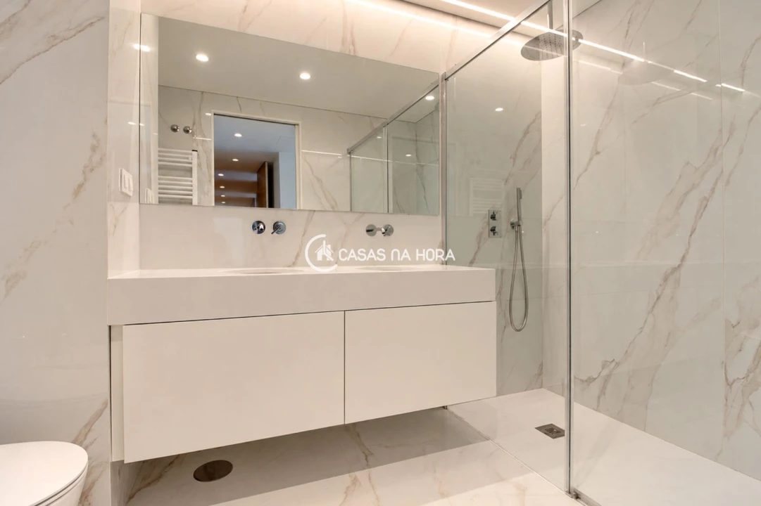 Apartamento T4 para Venda em Canidelo Foto 17