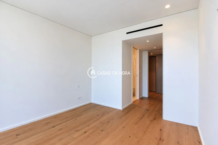 Apartamento T4 para Venda em Canidelo Foto 18