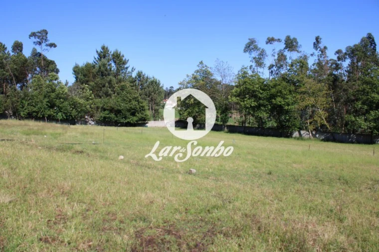 Terreno para Venda em Chorente, Góios, Courel, Pedra Furada e Gueral Foto 2
