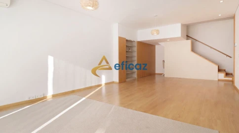 Apartamento T2 para Venda em Paredes