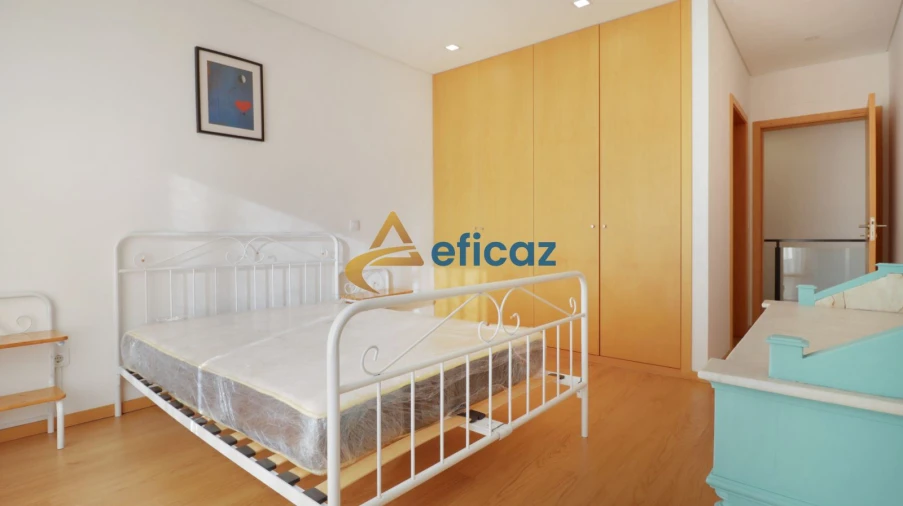 Apartamento T2 para Venda em Paredes Foto 14