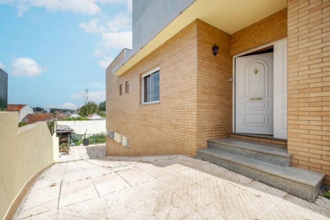 Moradia T3 para Venda em Folgosa Foto 5