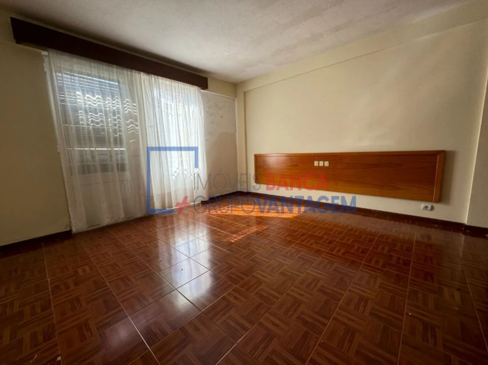 Prédio para Venda em Ponta Delgada (São Pedro) Foto 5