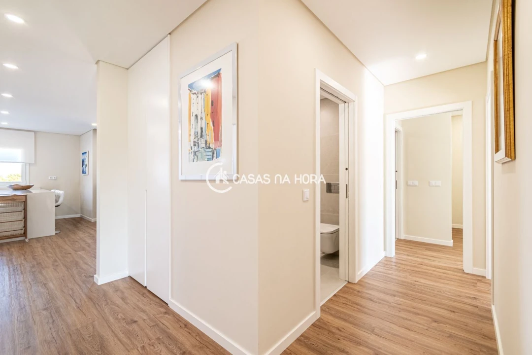 Apartamento T3 para Venda em Atalaia e Alto Estanqueiro-Jardia Foto 4
