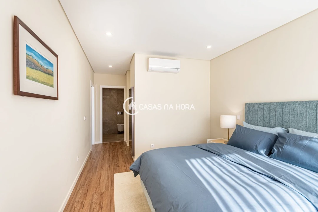 Apartamento T3 para Venda em Atalaia e Alto Estanqueiro-Jardia Foto 17