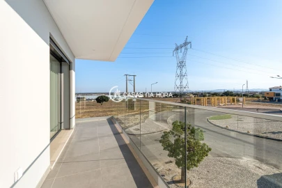 Apartamento T3 para Venda em Atalaia e Alto Estanqueiro-Jardia