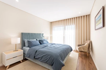 Apartamento T3 para Venda em Atalaia e Alto Estanqueiro-Jardia