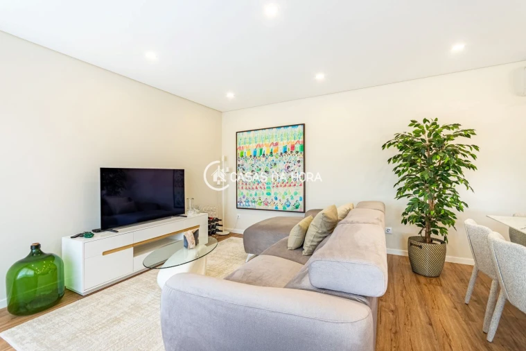 Apartamento T3 para Venda em Atalaia e Alto Estanqueiro-Jardia Foto 6