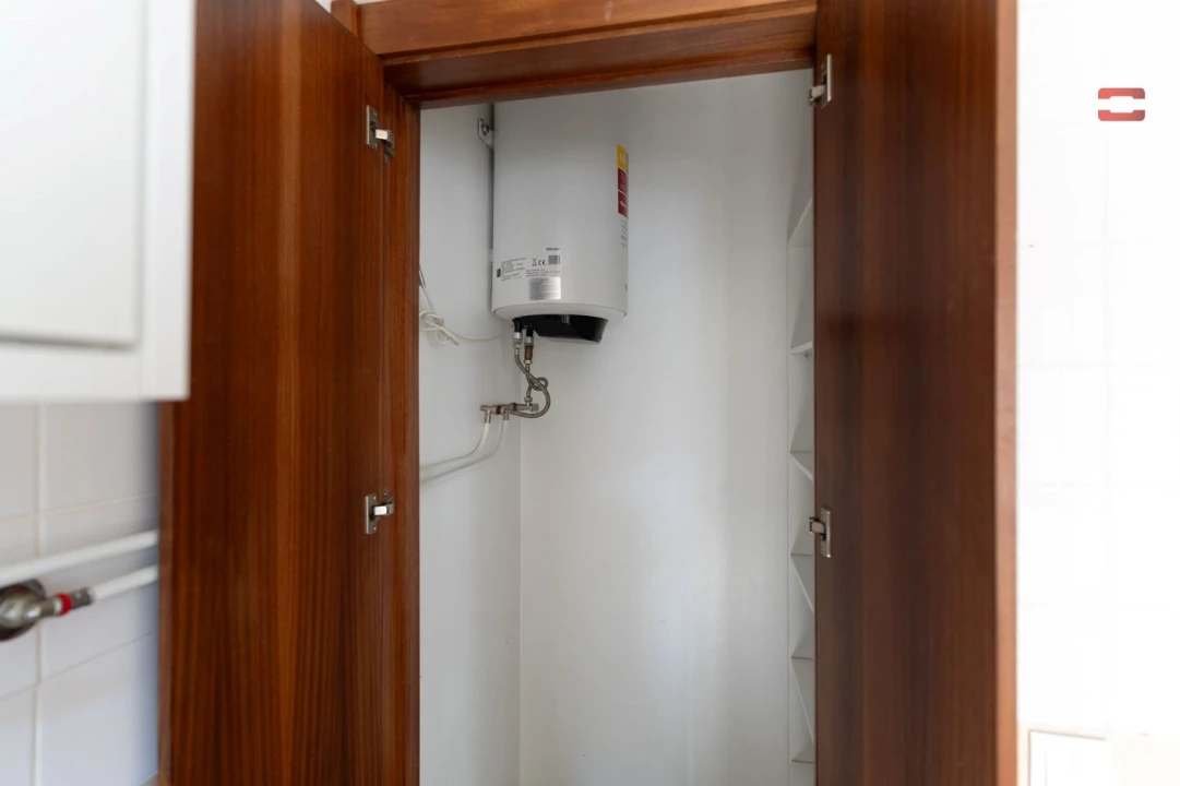 Apartamento T1 para Venda em Minde Foto 16