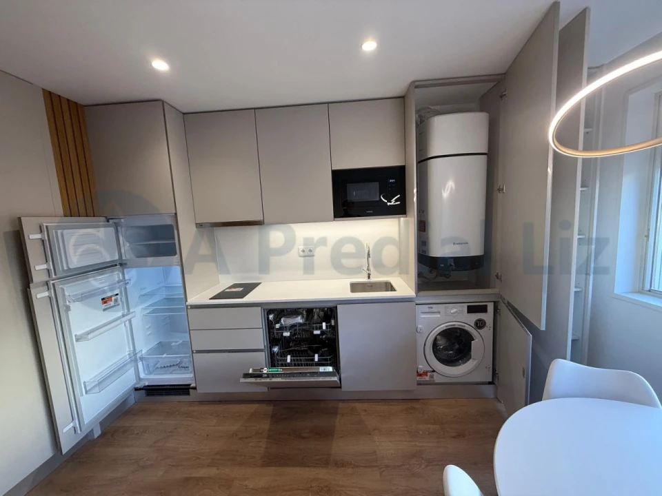 Apartamento para Venda em Cedofeita, Santo Ildefonso, Sé, Miragaia, São Nicolau e Vitória Foto 5