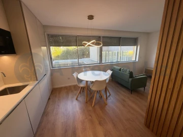 Apartamento para Venda em Cedofeita, Santo Ildefonso, Sé, Miragaia, São Nicolau e Vitória