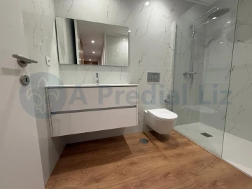 Apartamento para Venda em Cedofeita, Santo Ildefonso, Sé, Miragaia, São Nicolau e Vitória