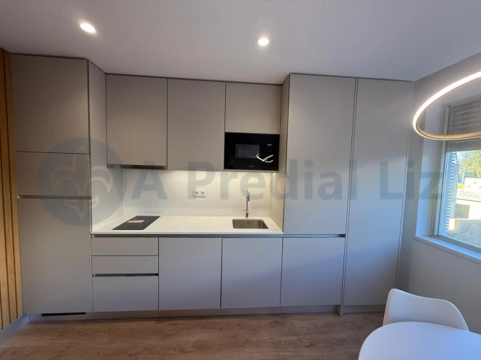 Apartamento para Venda em Cedofeita, Santo Ildefonso, Sé, Miragaia, São Nicolau e Vitória Foto 4