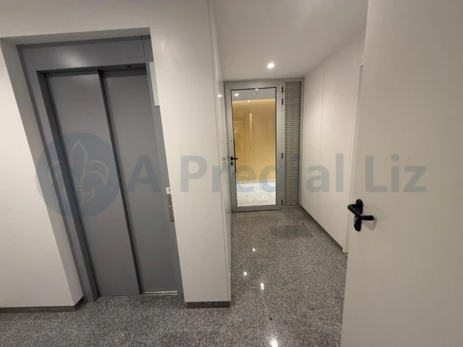 Apartamento para Venda em Cedofeita, Santo Ildefonso, Sé, Miragaia, São Nicolau e Vitória Foto 17