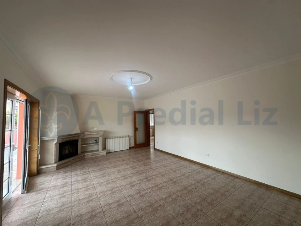 Moradia T3 para Venda em Canedo, Vale e Vila Maior Foto 5